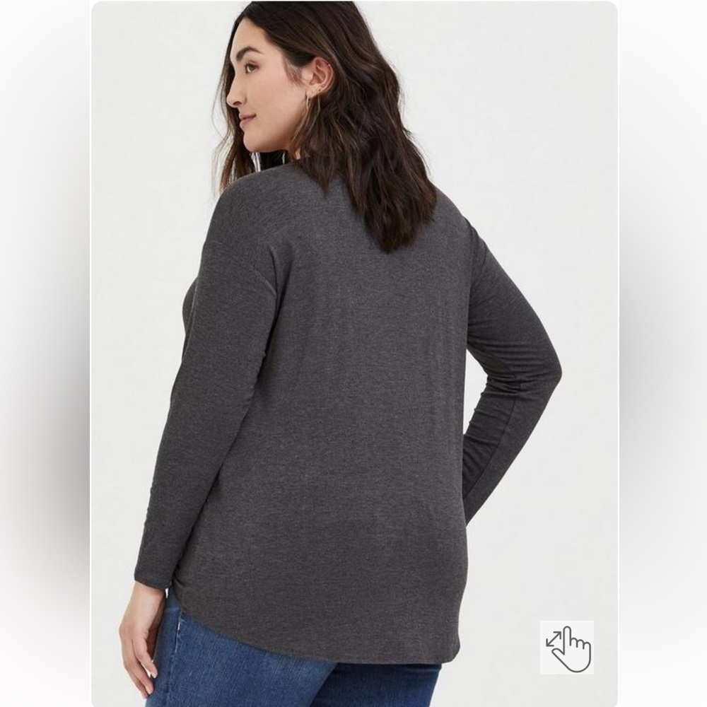 Torrid  - Size 2 - Picture 2 of 13